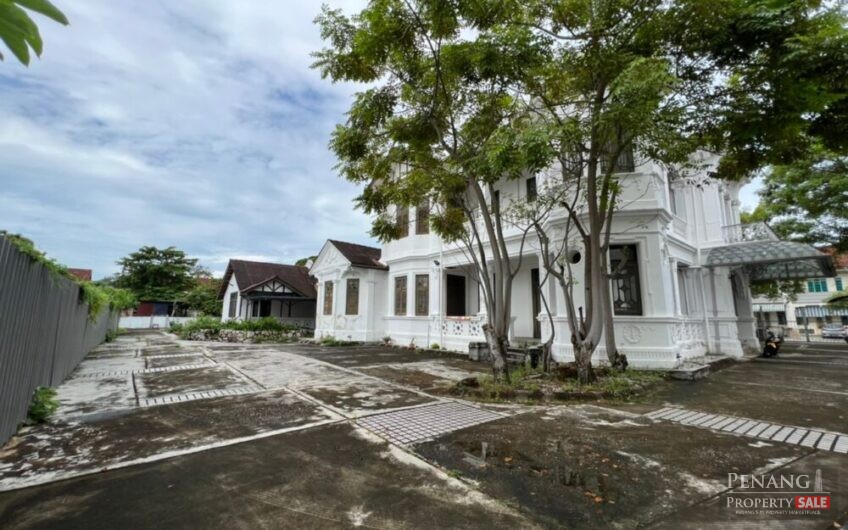LANDED RENT 2 STOREY BUNGALOW AT GEORGETOWN AREA VERY BIG CAR PORCH