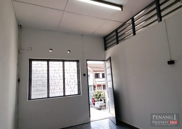 Air Itam 2 Storey Terrace Near Chung Ling High School, Sunshine Central, Farlim Square For Sale